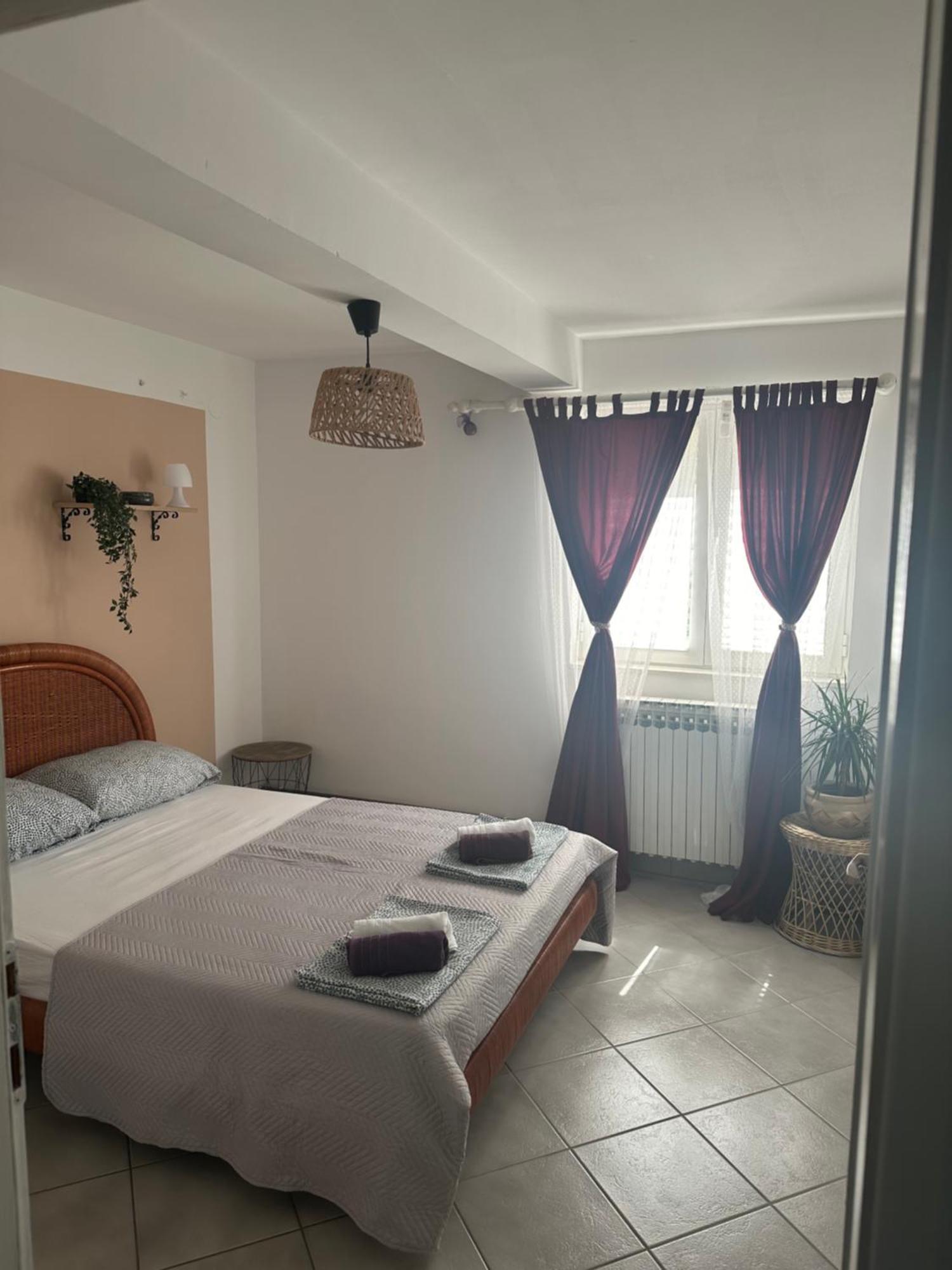 Apartments Toma Kastela Ngoại thất bức ảnh